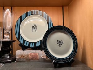 Haunted Mansion plate 