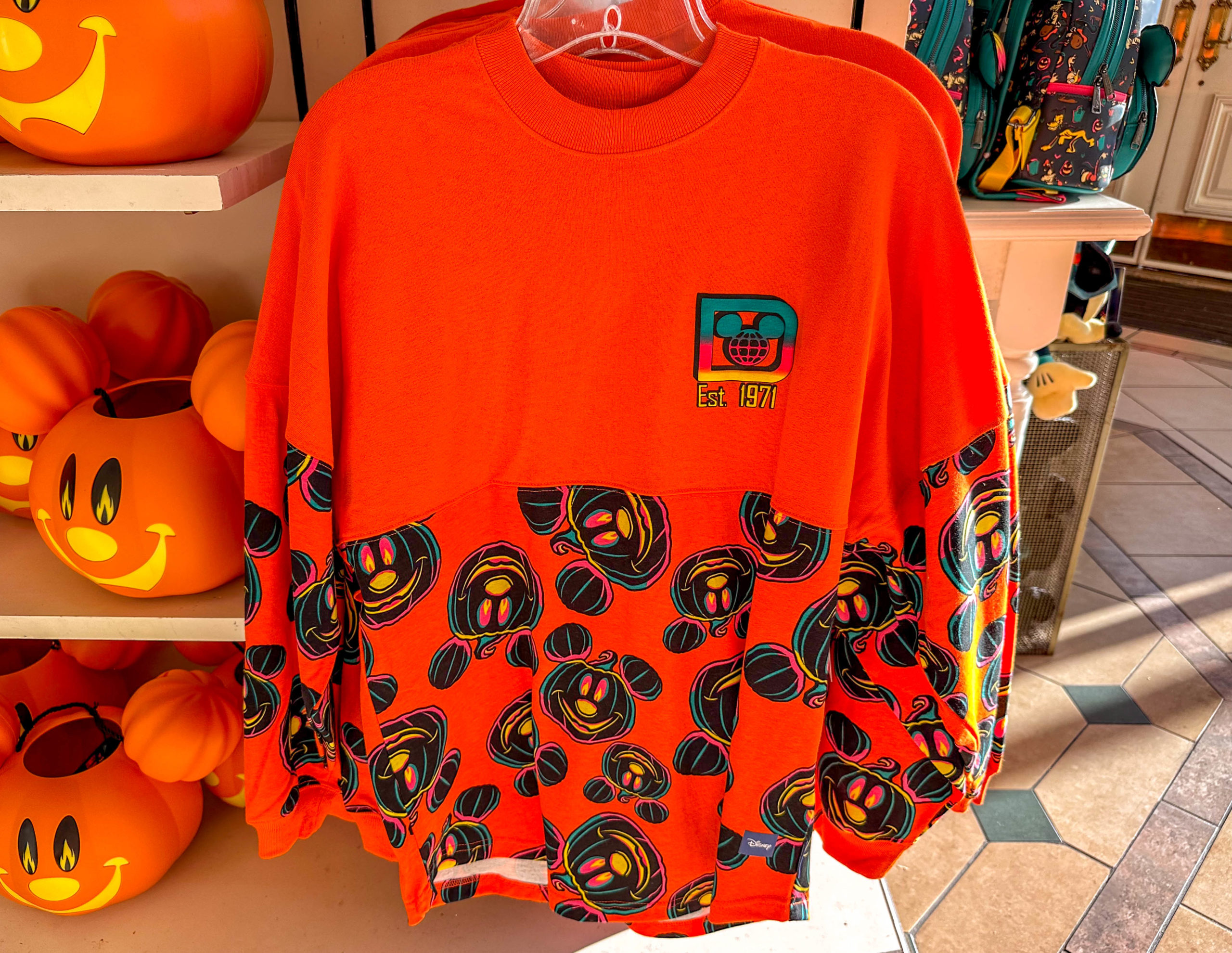 Gourd-y Halloween Spirit Jerseys Crop Up at Disney World