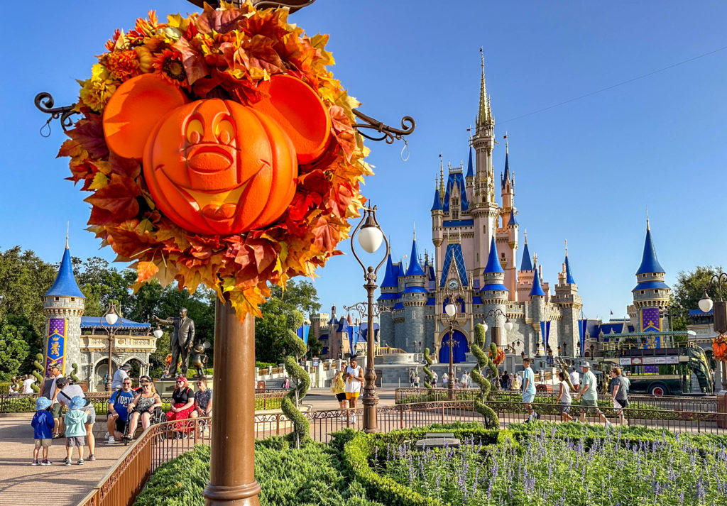 Mickey pumpkin wreath in Disney World