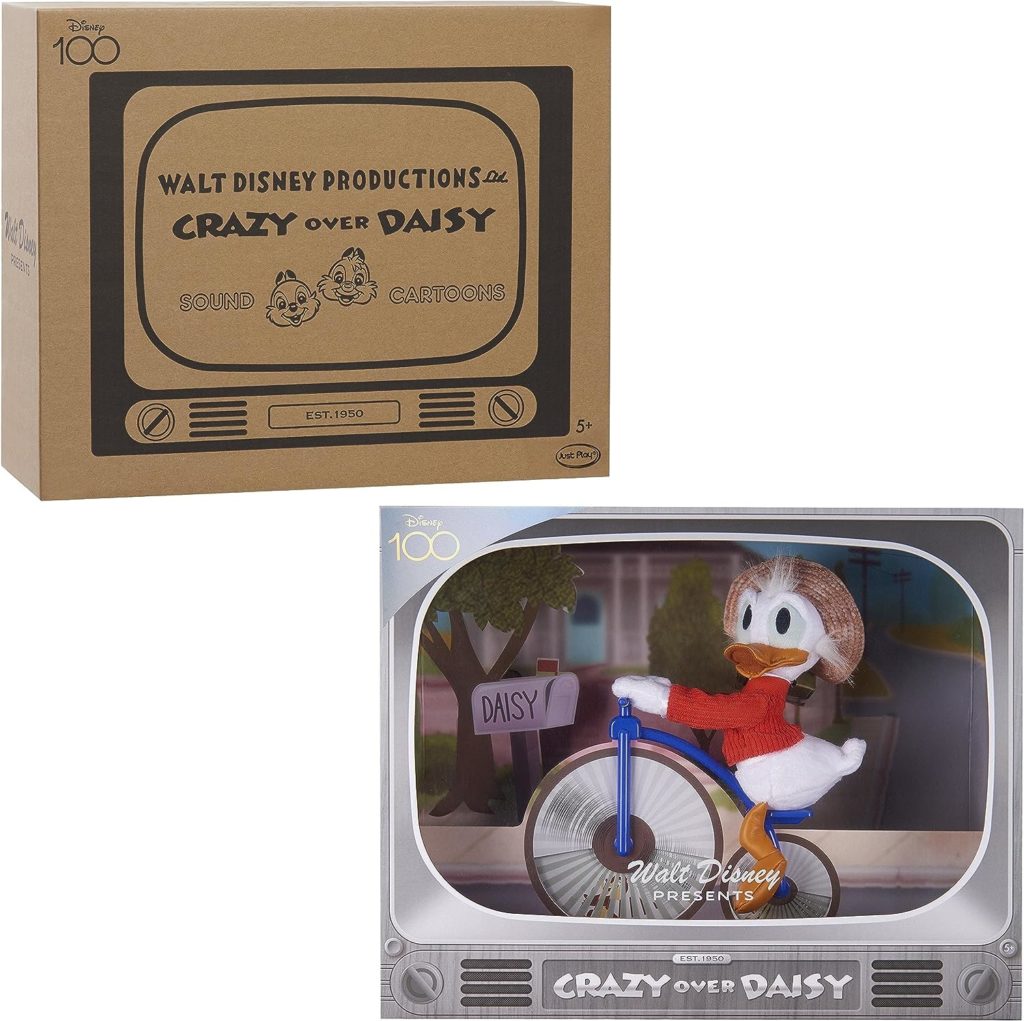Disney100 Donald Daisy Crazy diorama