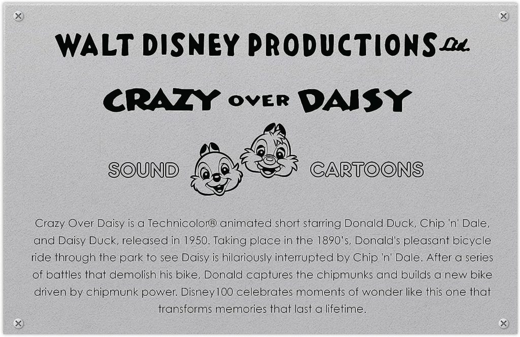 Crazy Over Daisy Disney100 diorama
