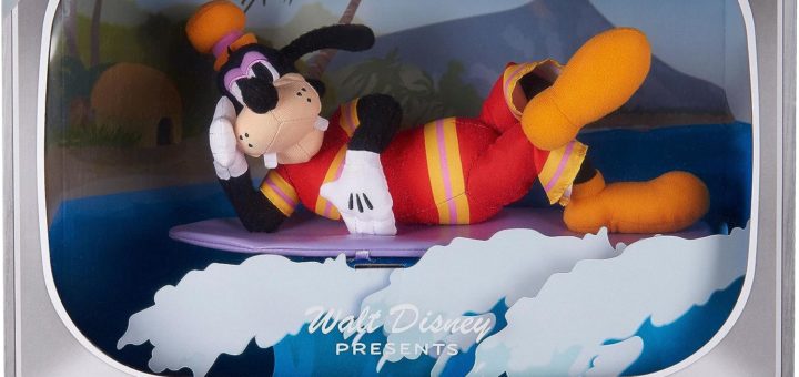 Disney100 Hawaiian Holiday Goofy diorama