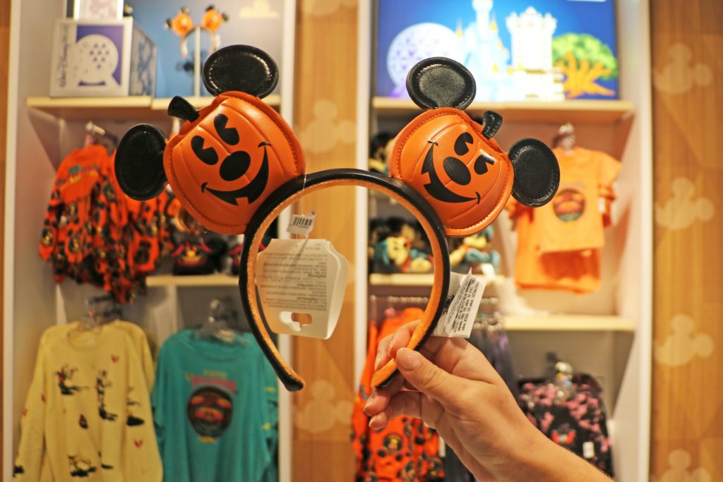 MCO Disney store Halloween