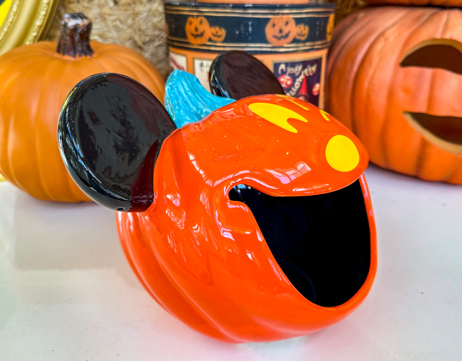 Magic Kingdom Halloween Home Decor Mickey Pumpkin Candy Holder