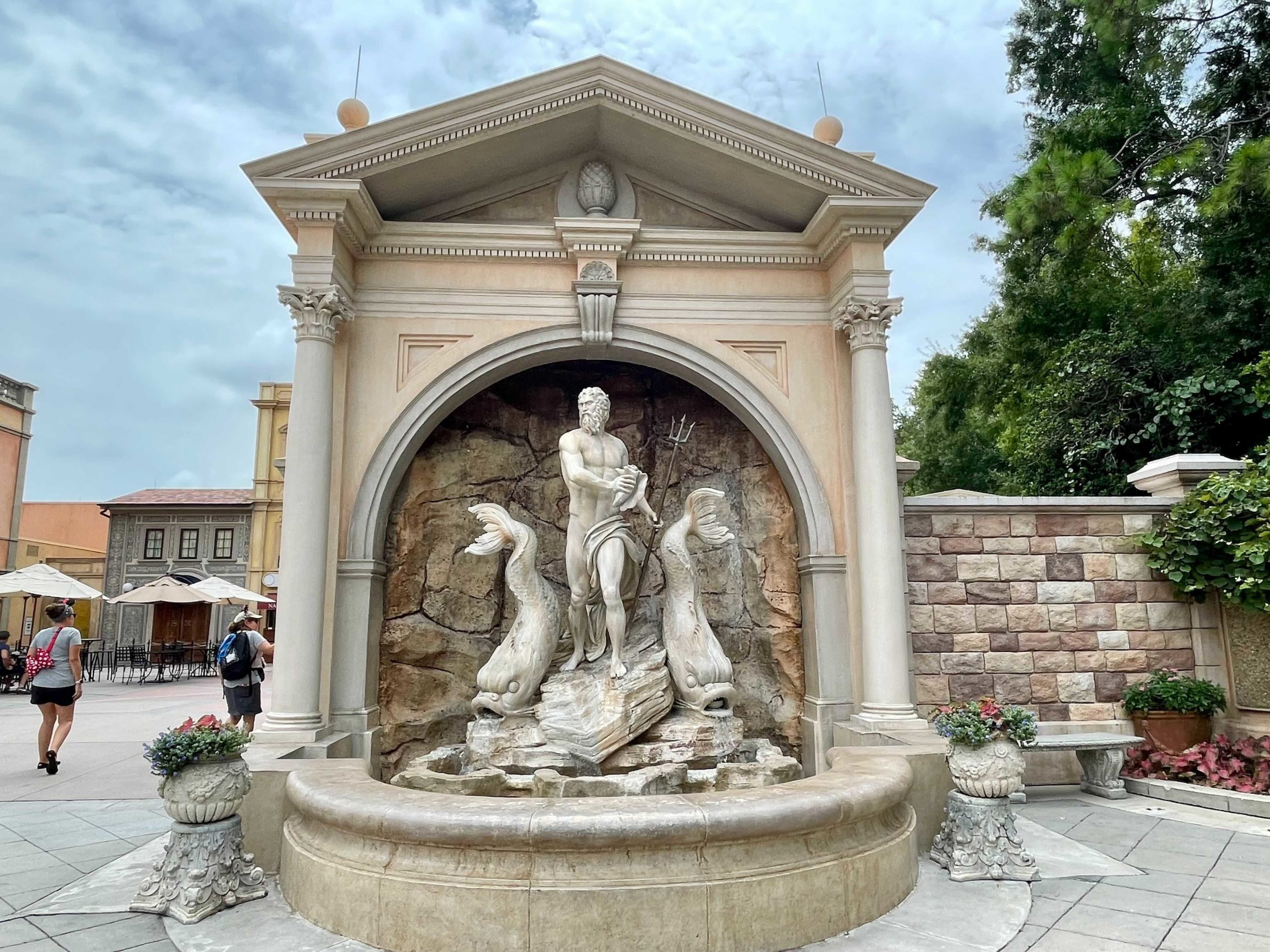Neptune fountain Italy pavilion
