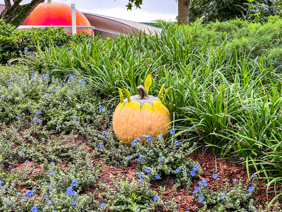 2023 EPCOT International Food & Wine Festival Pluto's Pumpkin Pursuit Halloween Scavenger Hunt Groot Pumpkin