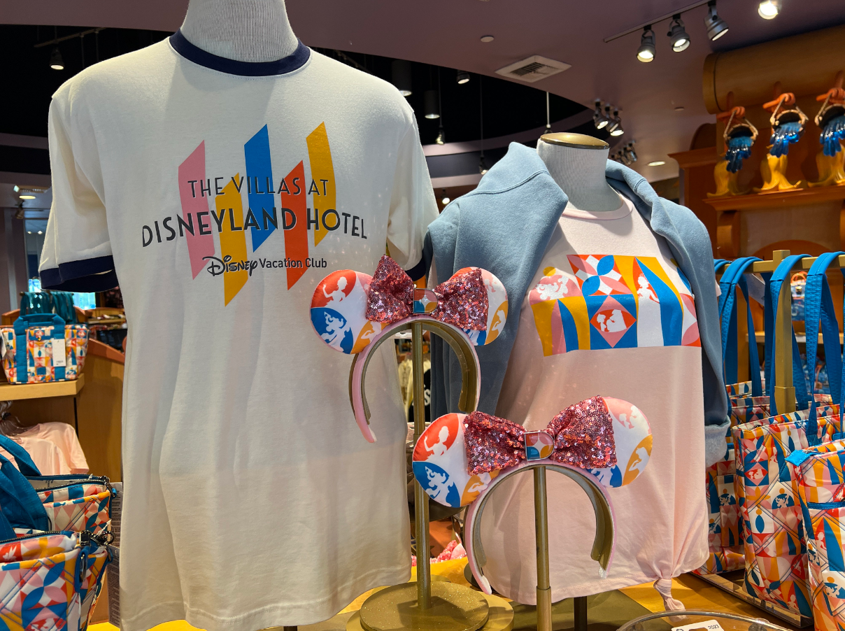 New shirts and minnie ears