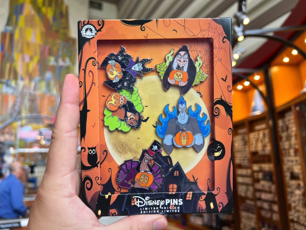 Disney Villains Take Center Stage In This New Halloween Pin Set 