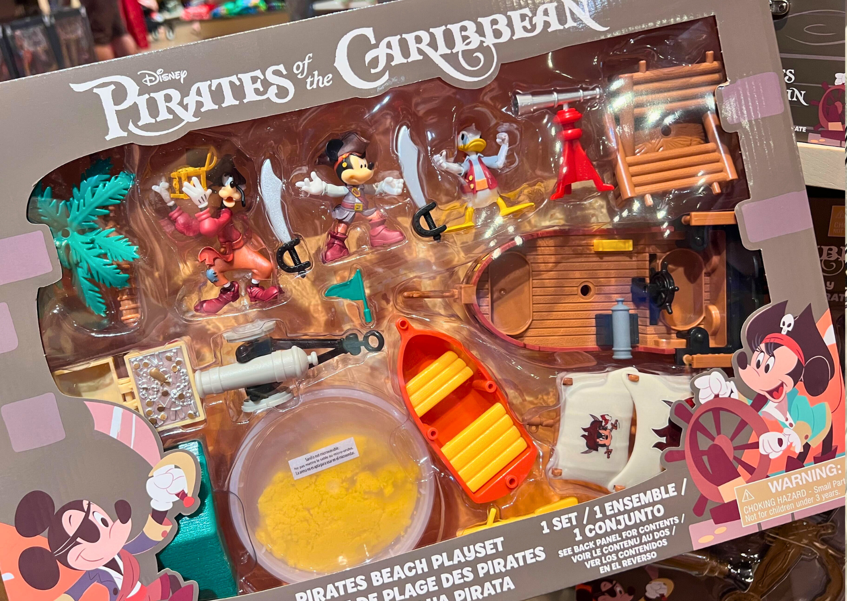 NEW Disney Parks Treasure Chest Purse Pirates Of The Caribbean