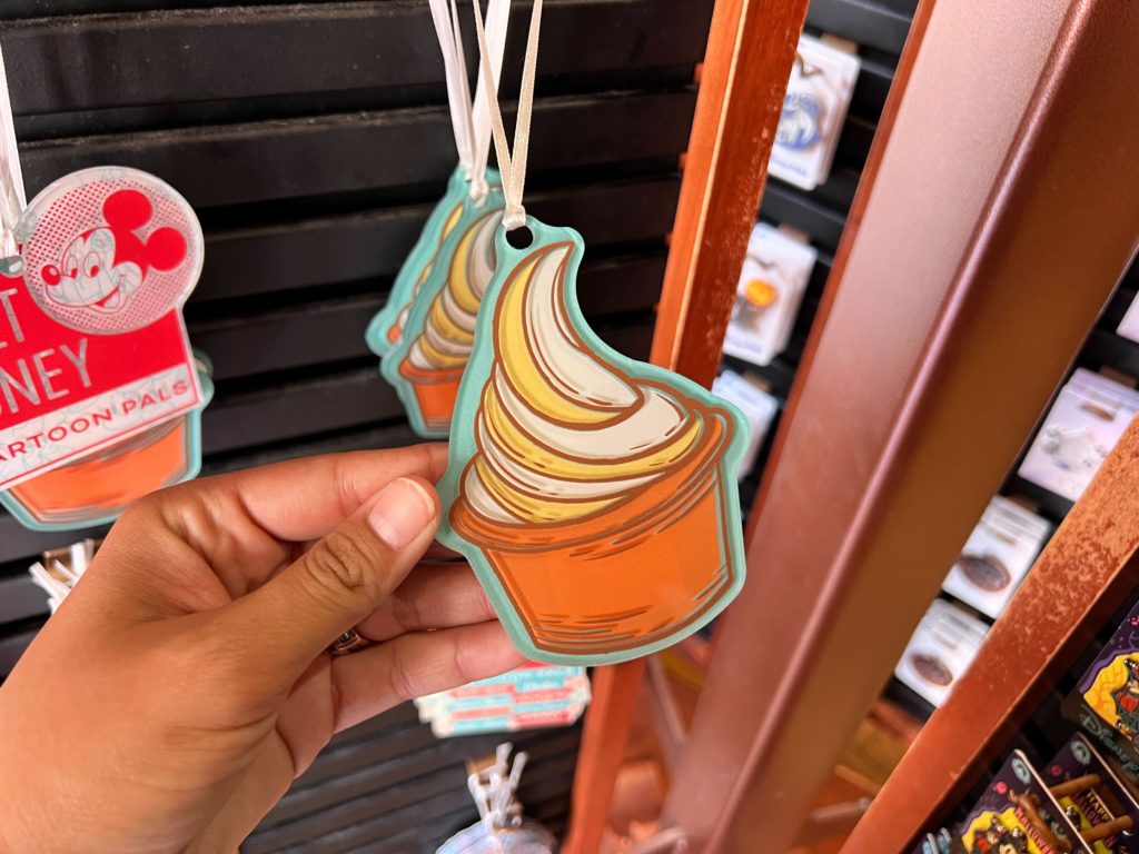 
Adorable and Delicious New Ornaments Ye Olde Christmas Shoppe Dole Whip