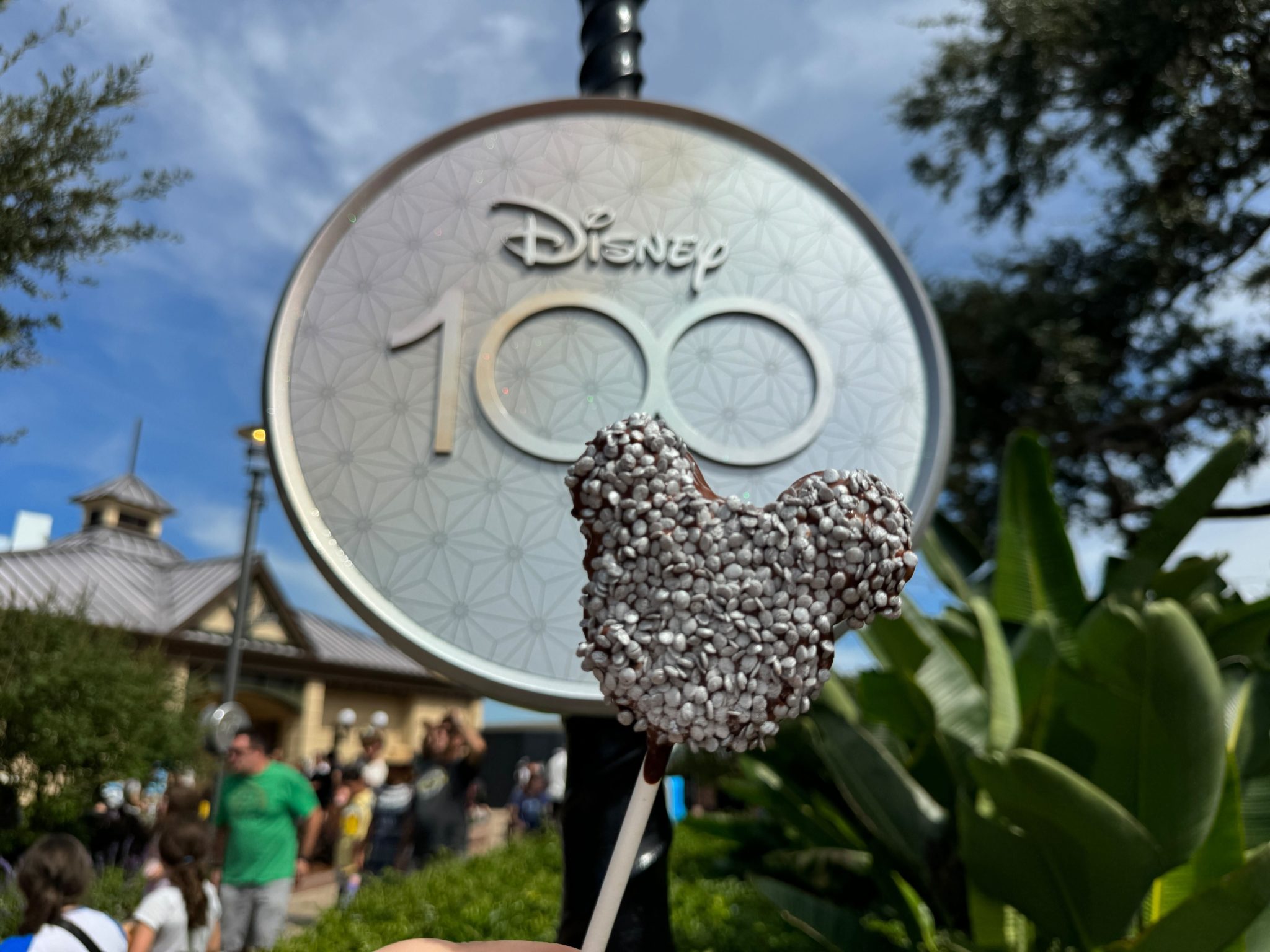 REVIEW New Frozen Treats Delight at EPCOT's New Swirled Showcase