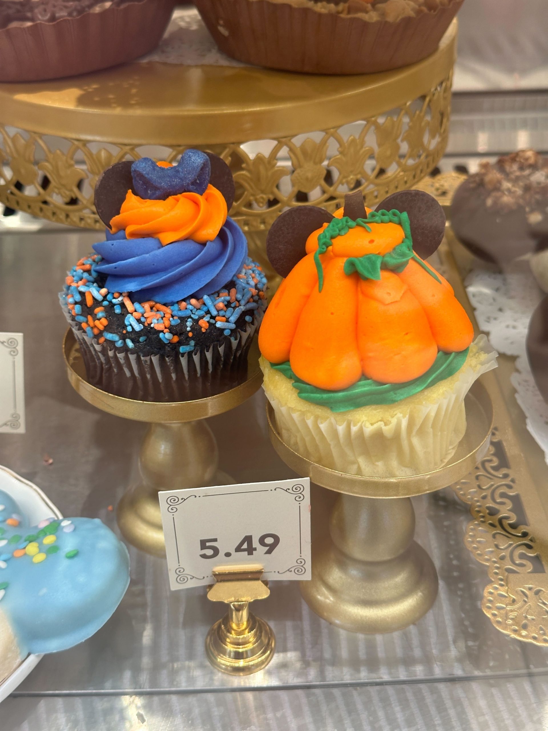 halloween cupcakes main street confectionery