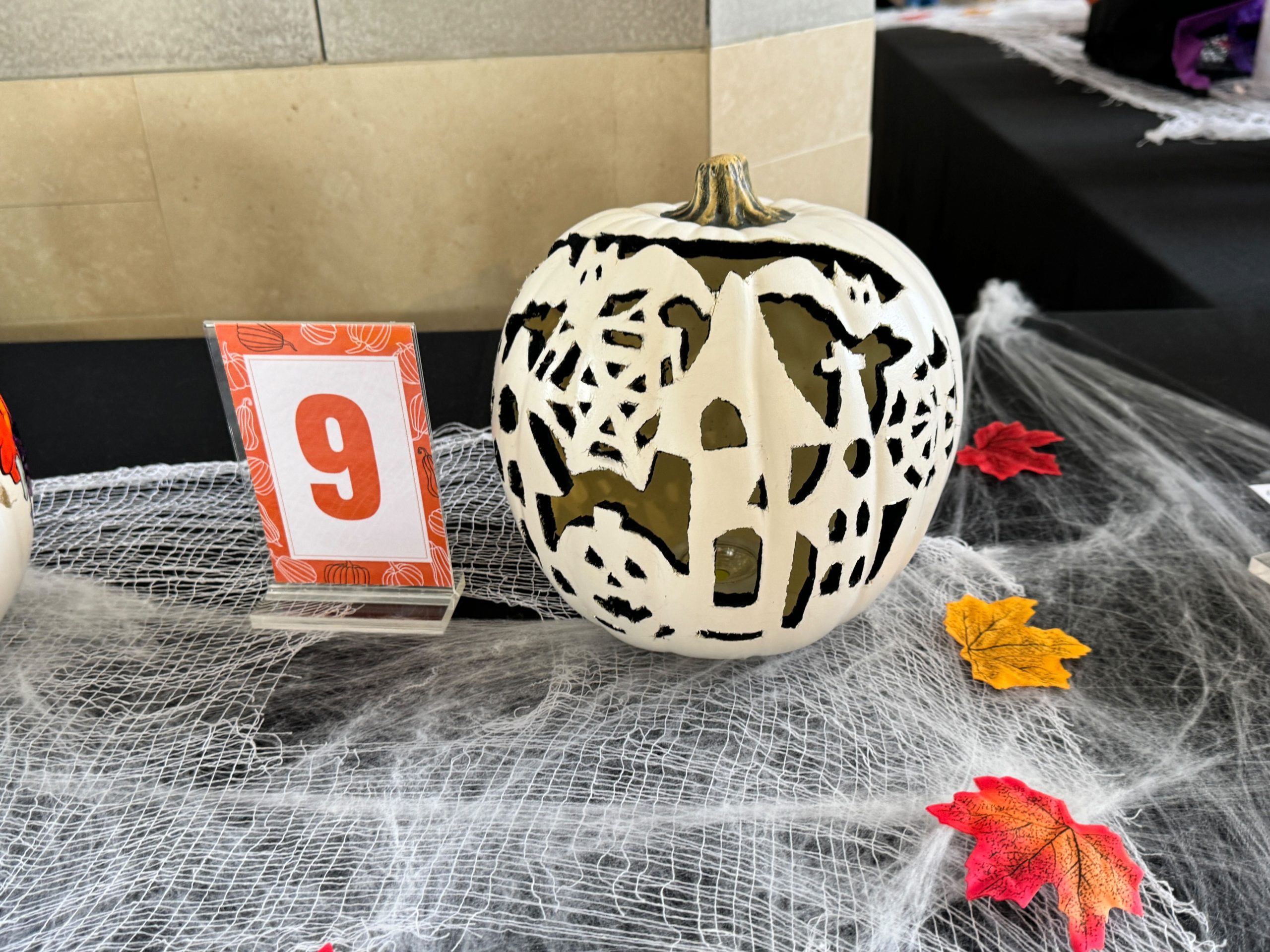 cast members, pumpkin decorating contest