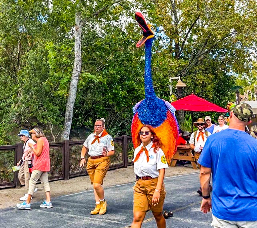 Kevin Meeting in DinoLand USA