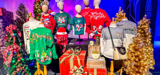 New Holiday Merchandise Christmas Disney World Preview
