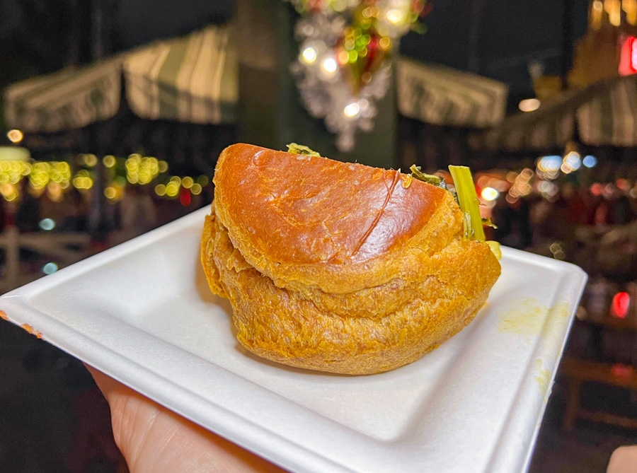 2023 Jollywood Nights Hollywood Studios Holidays Christmas Fairfax Fare Food ‘Just the Sides’ Popover