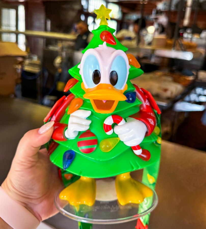 Donald Duck Christmas Tree Sipper Sleepy Hollow