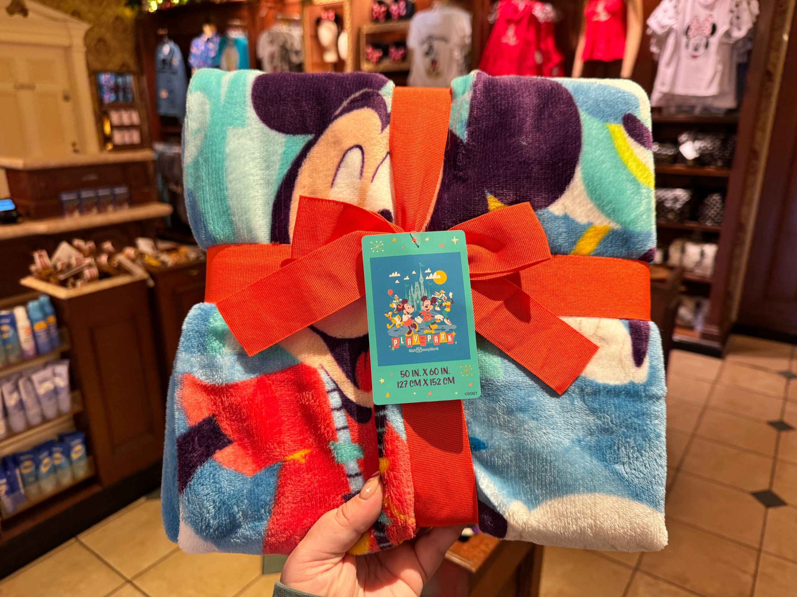 Disney Throw Blanket - Holiday Mickey & Minnie - Fleece