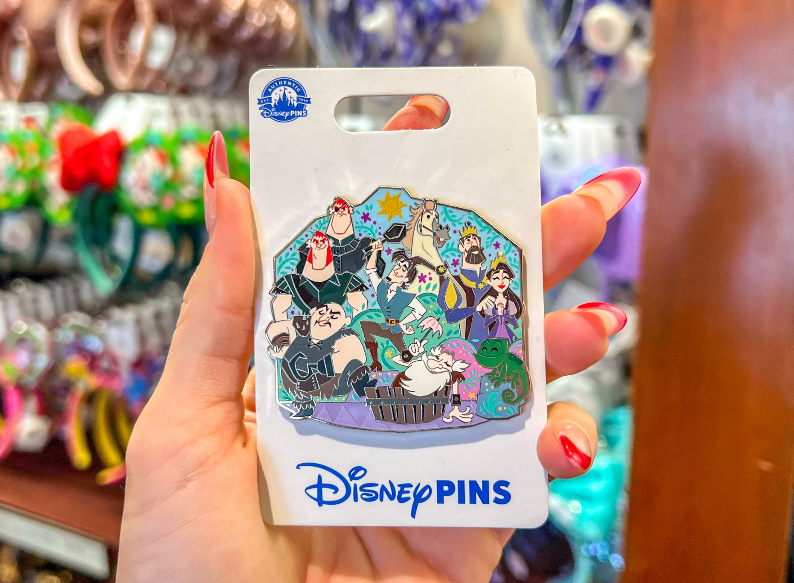Disney pin collection - : r/DisneyPins
