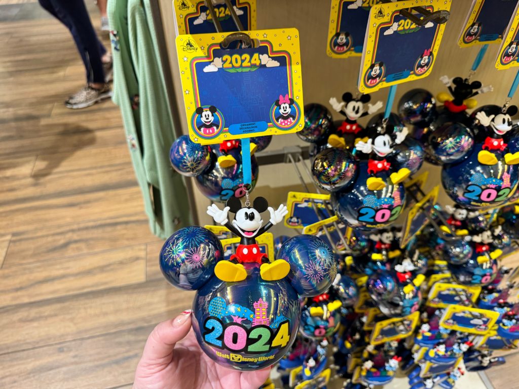 2024 Walt Disney World ornament