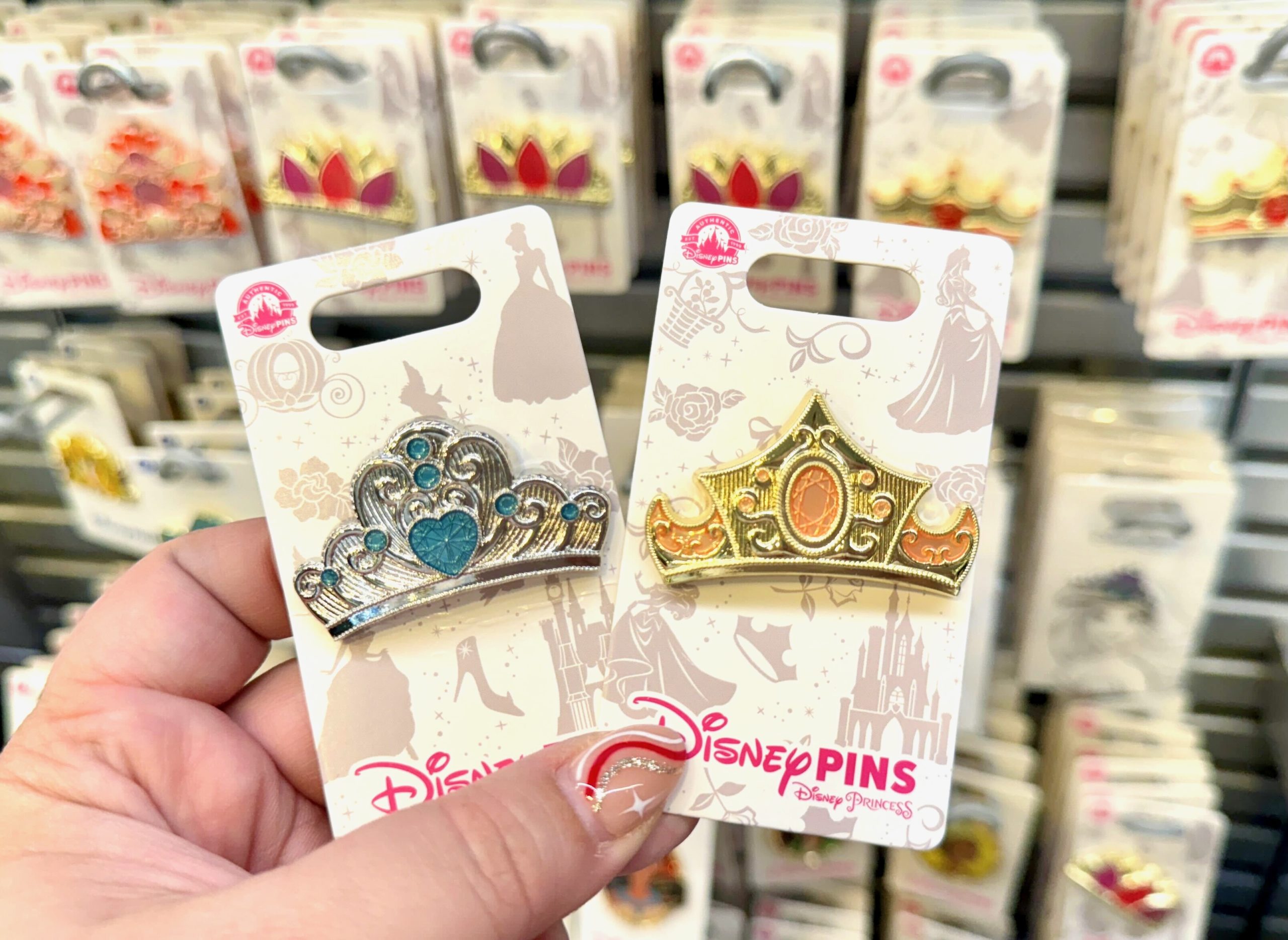Disney Princess Crowns Trading Pins Cinderella Aurora