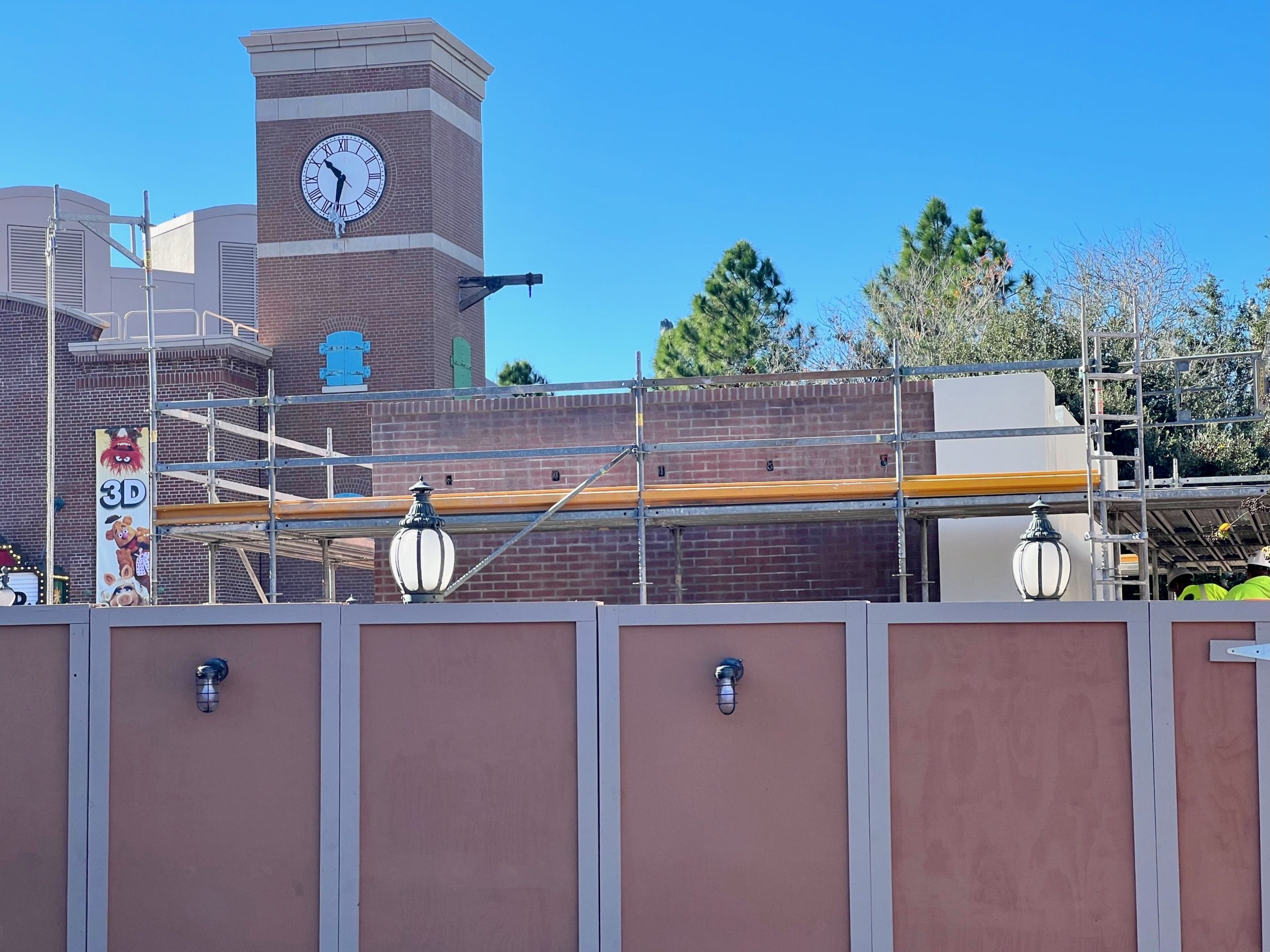 Mystery Structure at Muppets Courtyard DHS