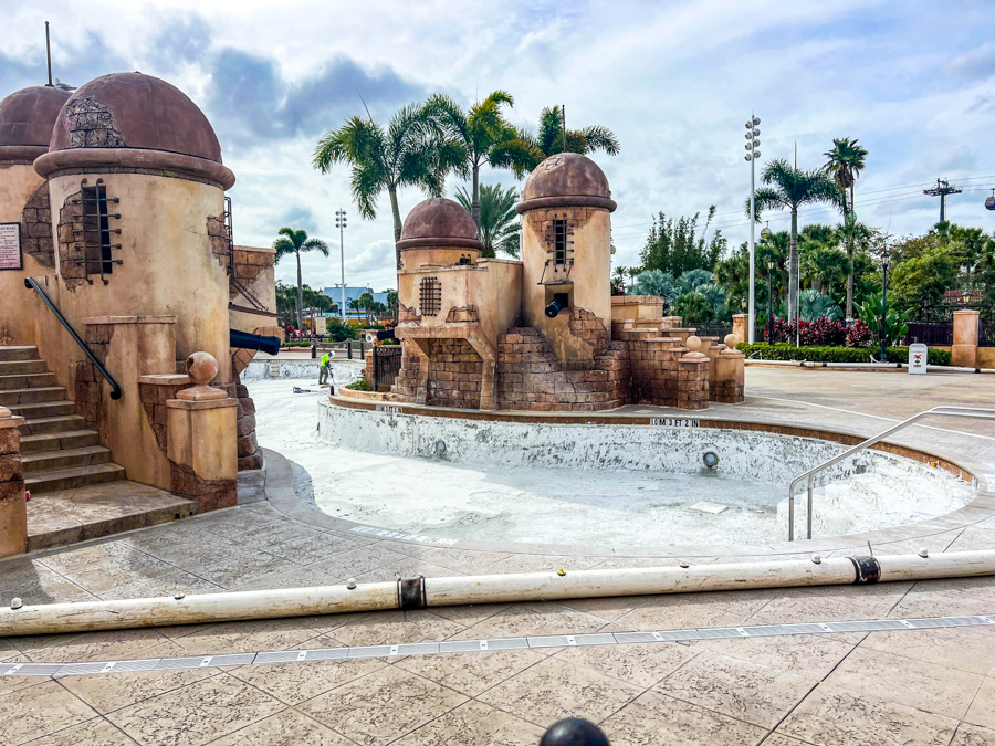 Fuentes del Morro Caribbean Beach Resort Pool Closed Maintenance Refurbishment