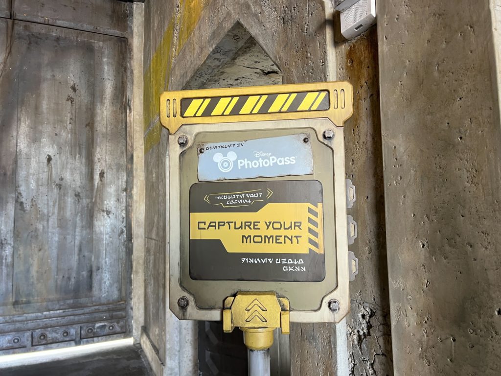 Star Wars Galaxy's Edge Capture Your Moment