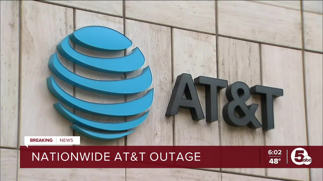 Massive Cell Phone Outages Have Been Reported Across the Country
