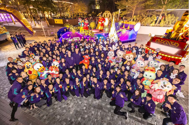 Chinese New Year Disney Cast Members