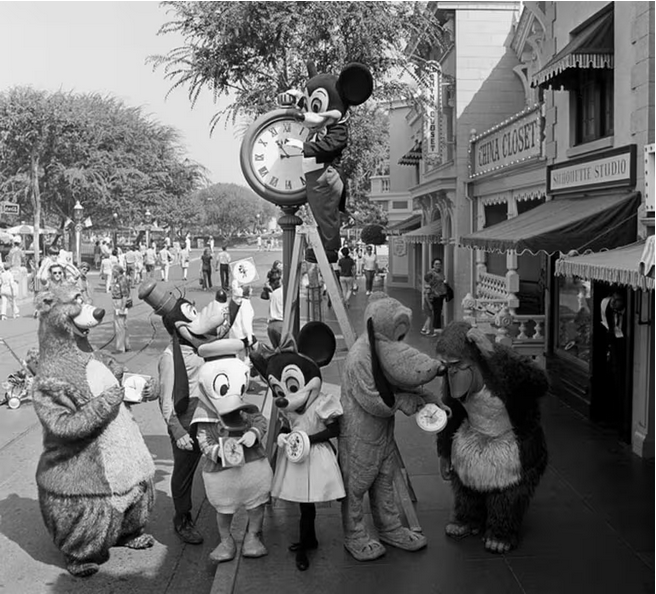 Disneyland Daylight Savings 1970