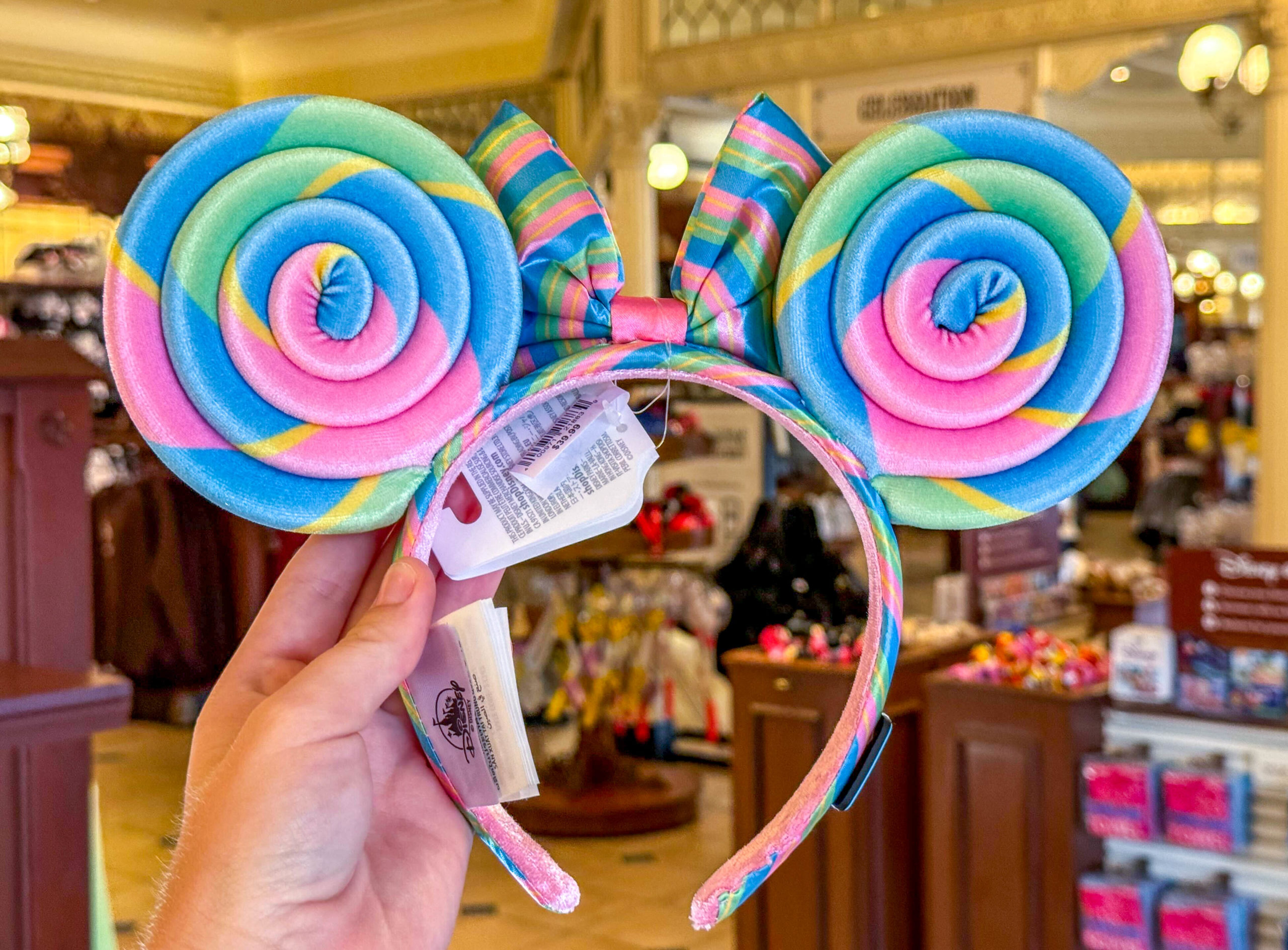 Disney Eats Lollipop Minnie Ears
