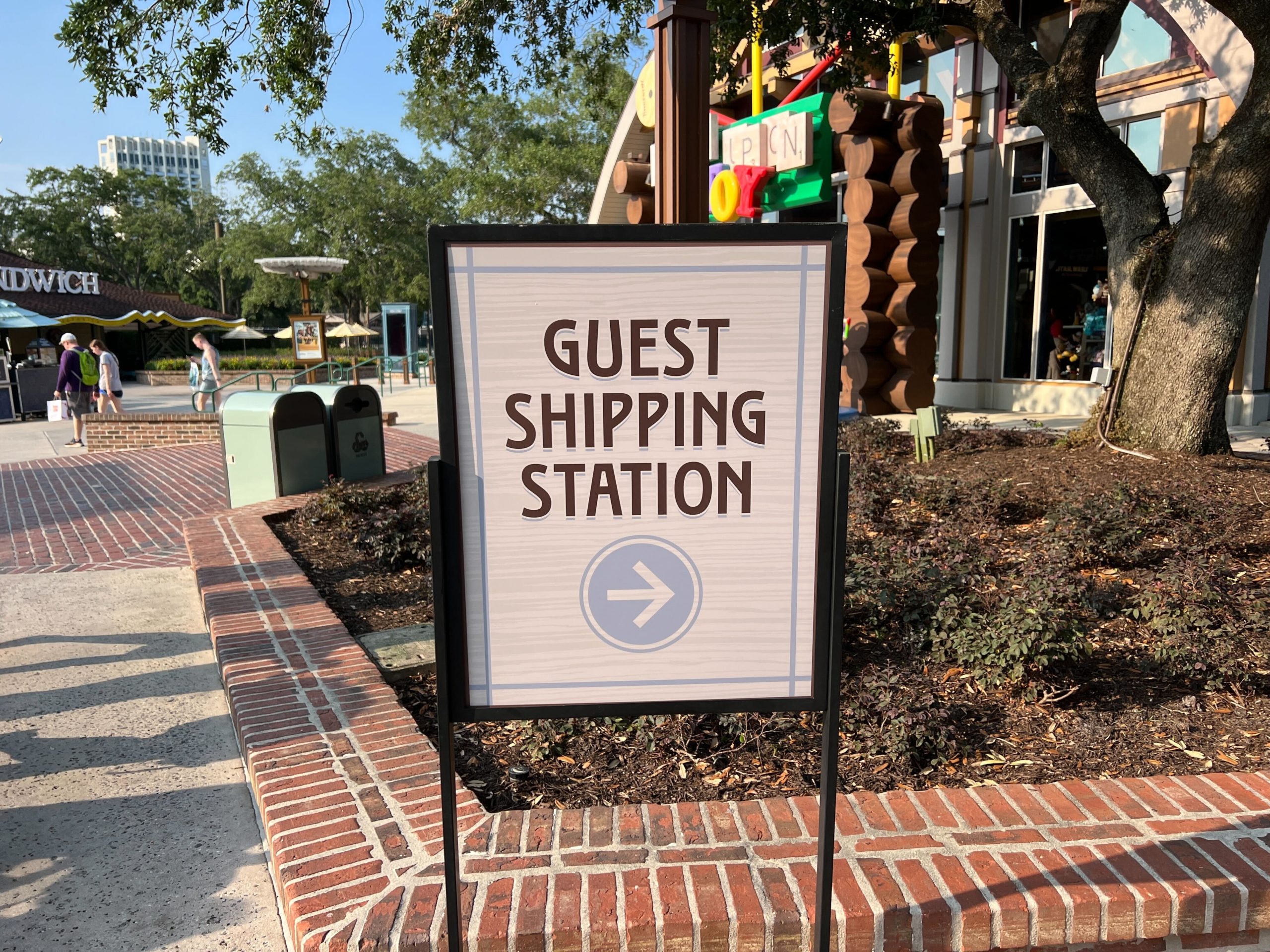 Guest Shipping Station