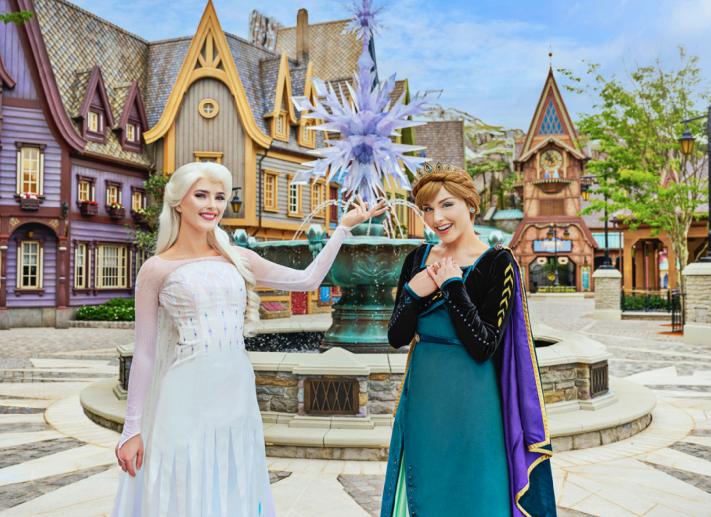 Anna and Elsa World of Frozen Hong Kong