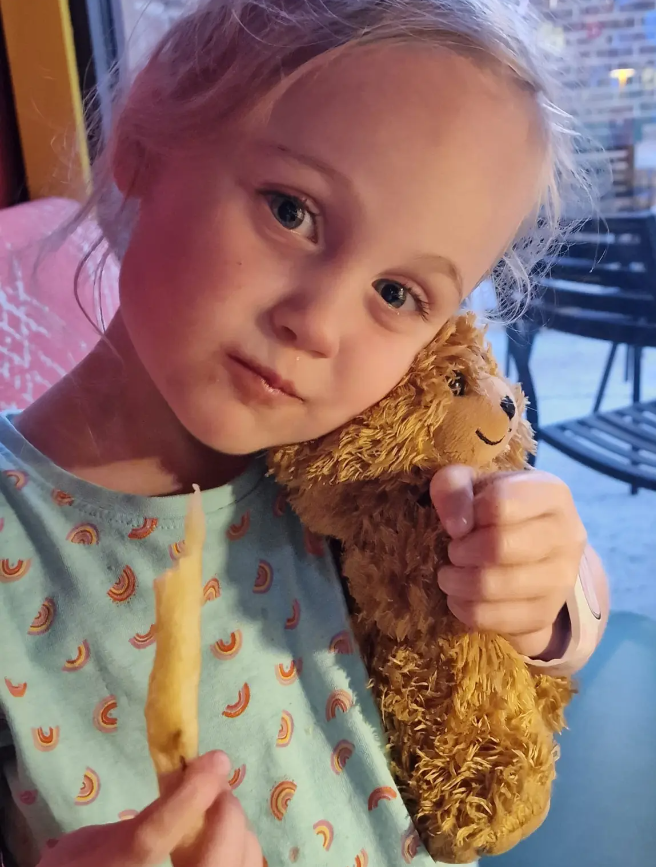 home from america lost bear returned from Disney
