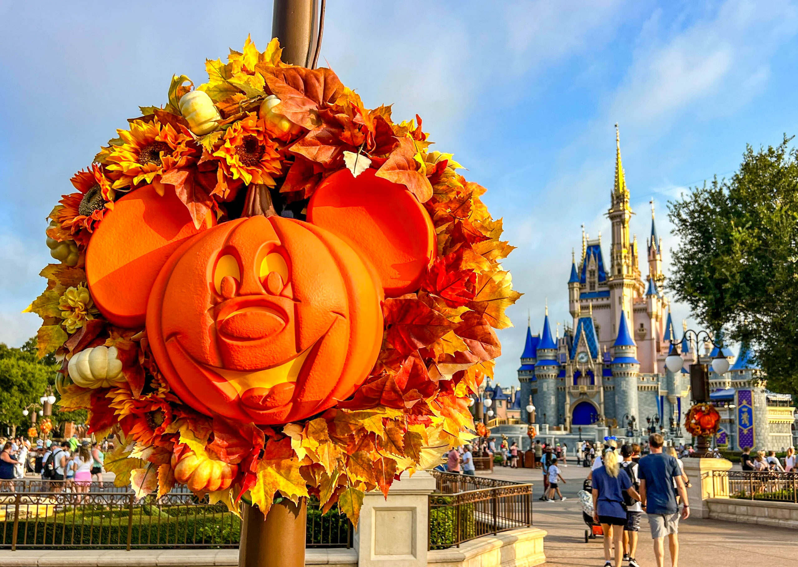 PHOTOS: Mickey Pumpkin Wreaths Have Finally Arrived in Magic Kingdom ...