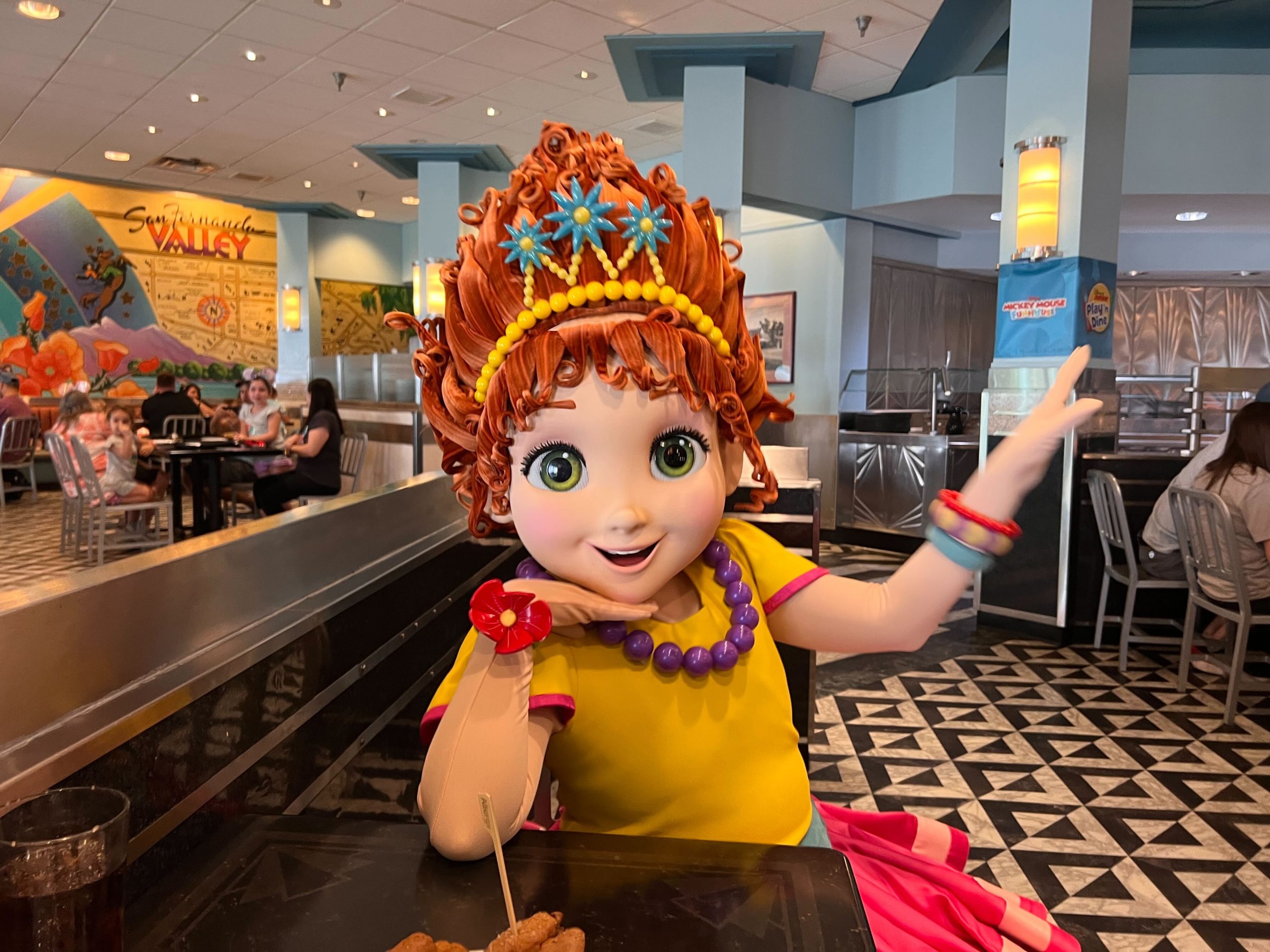 Fancy Nancy at Hollywood & Vine Breakfast